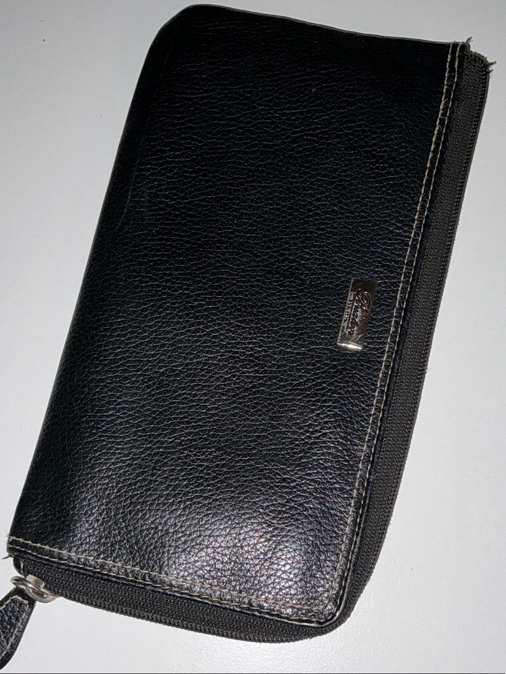 Buxton Black Zip-Around Expandable Leather Wallet-pre-loved❤️